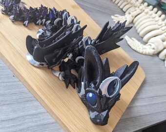 Bébé dragon Nightwing articulé imprimé en 3D