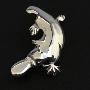 Platypus Brooch - solid sterling silver, Australian gift , Aussie souvenir, Australian jewellery