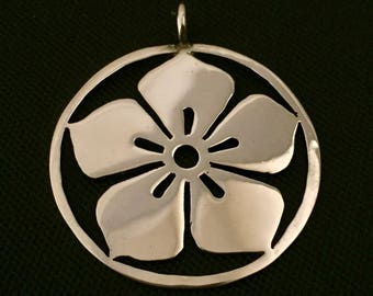 Fleur pendentif - en argent sterling - style japonais document pièce