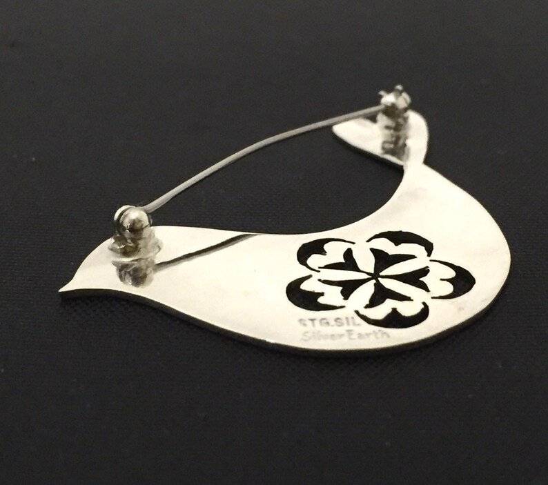 large sterling silver with pattern cutout Bird Brooch