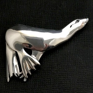 Seal (sea lion) Brooch - solid Sterling Silver