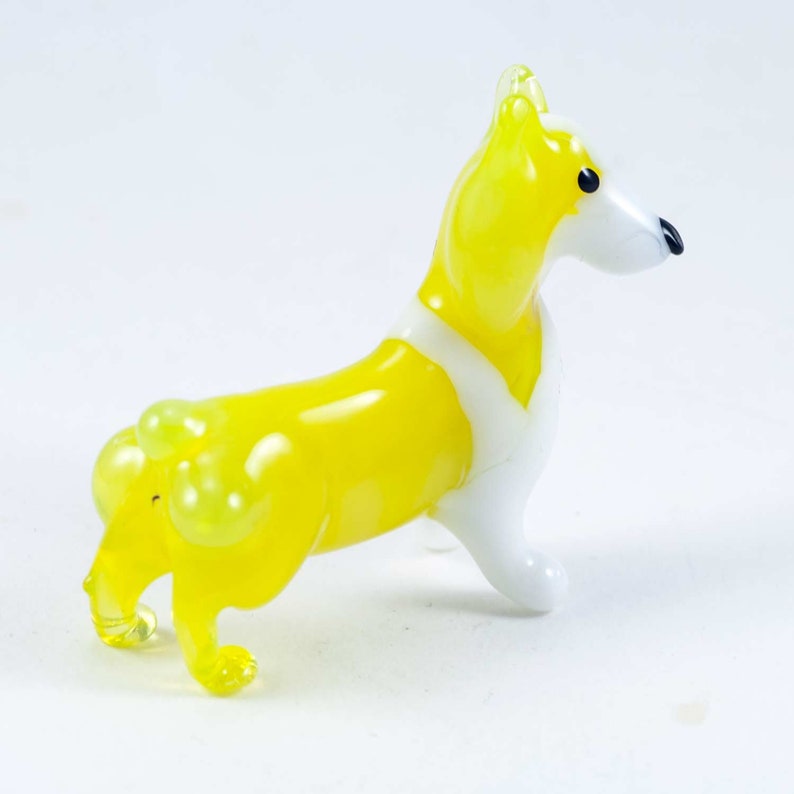 Welsh Pembroke Glass Dog Figurine Blown Glas Dog Etsy