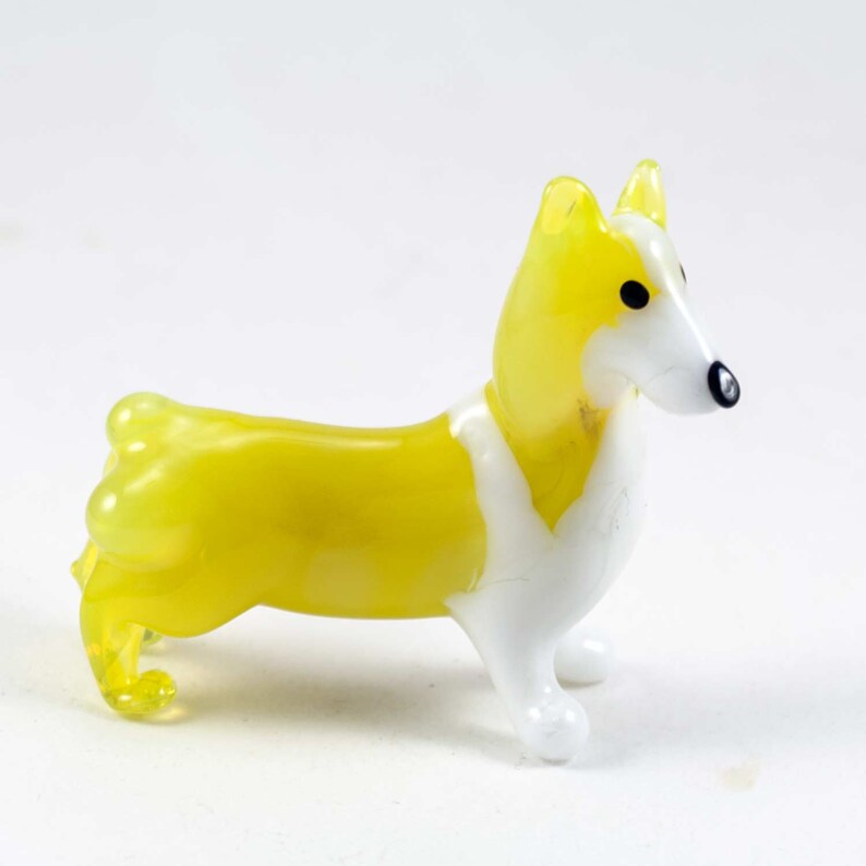 Welsh Pembroke Glass Dog Figurine Blown Glas Dog Etsy