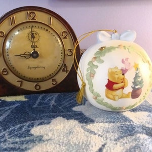Free Shipping USA Winnie the Pooh Round Christmas Ornament &quot;One Little Star Makes a Difference&quot;, Disney Christmas Ornament, Piglet Ornament