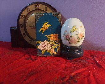 Free Shipping US Avon Vintage Oriental Egg Patchwork Cologne Bottle Blue, Unique Avon Perfume Egg Asian Look with Flowers Butterflies Marble