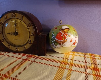 Free Shipping USA Vintage 1979 Satin Ball Hallmark Granddaughter Christmas Ornament,Granddaughter Gift, 1979 Birth Year Gift