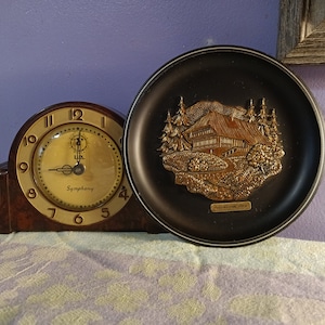 Free Shipping USA Collectible Black and Gold 3D Plate, Gold House Surrounded by Pine Tree, Feldberg Schw 1500 m, Unique German House Plate