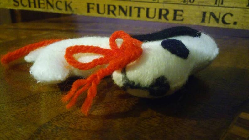 Vintage Quilted Snoopy Christmas Ornament Peanuts Christmas Ornament With Red Yarn Bow Home Living Ornaments Accents Colonialgolfhart Com Vintage Quilted Snoopy Christmas Ornament Peanuts Christmas Ornament With Red Yarn Bow Home Living Ornaments Accents Colonialgolfhart Com