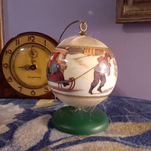 Free Shipping USA Vintage Currier and Ives Satin Ball Christmas Ornaments &quot;The Ride&quot;, Authentic Reproduction Currier and Ives A Ride to