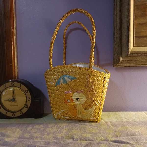 Free Shipping USA Vintage Straw Easter Basket with White and Yellow Chicks Under Blue and White Umbrella, Vintage Easter Basket, Wicker Bag