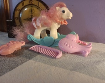 Free Shipping USA Vintage 1980's My Little Pony Baby Sundance with Beddy By Eyes, My Little Pony Accessories,Vintage 80's Cartoon Horse