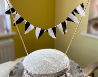 Newcastle United Cake Topper: Black & White Party Bunting