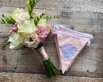 Mr and Mrs bunting, Mr& Mrs, Wedding bunting, Customised bunting, Personalised wedding bunting