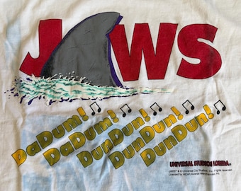 Long Discontinued JAWS Universal Studios Florida T-Shirt! Adult Size Large! Never Worn! Great White Shark! Very Rare!