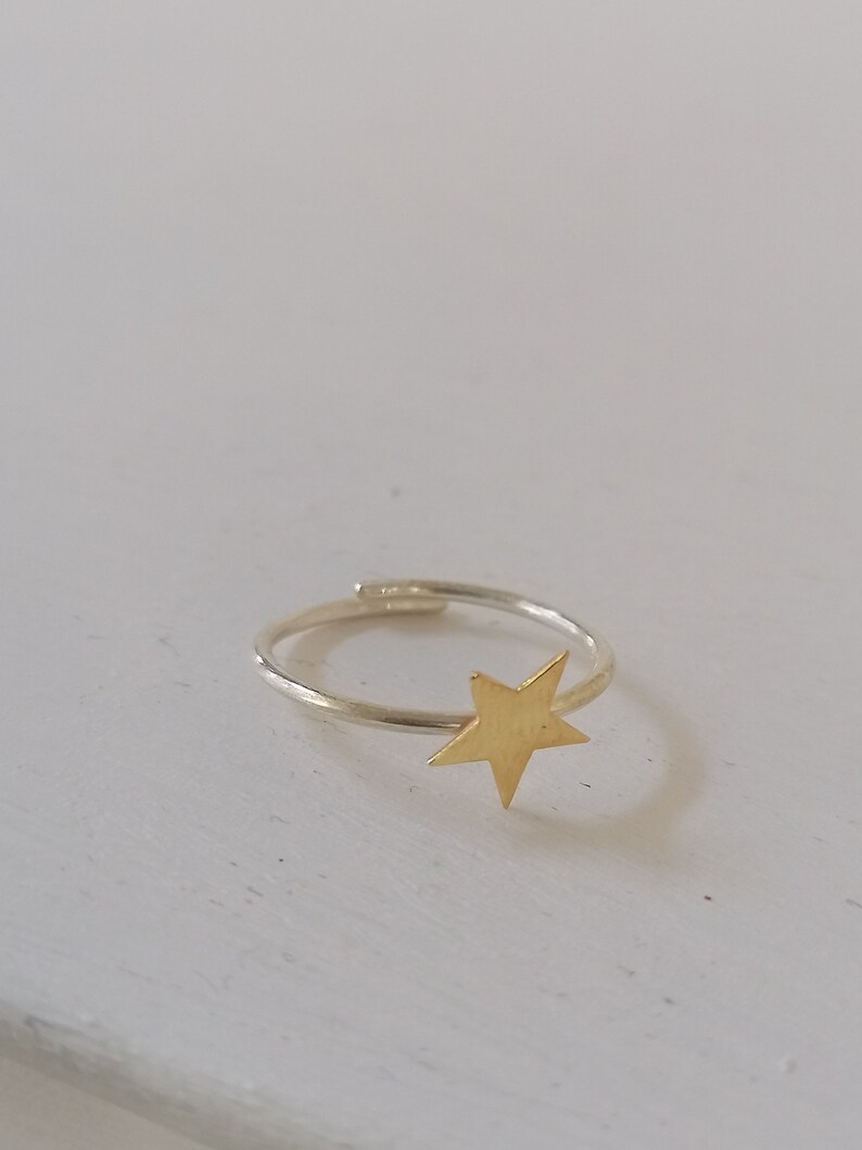 Dainty Star Charm Ring Stacking Star Promise Ring in Gold & Silver ...