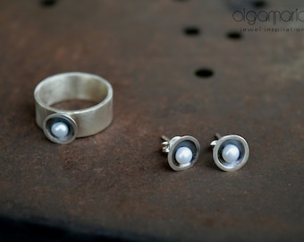 Pearl Jewelry Set Silver Ring Pearl Earrings June's Birthstone Minimal Jewelry Contemporary Jewelry stud earrings Pearl Ring Made in Greece