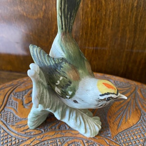 Sale ! Goebel Firecrest Bird Figurine  Excellent ( B14)
