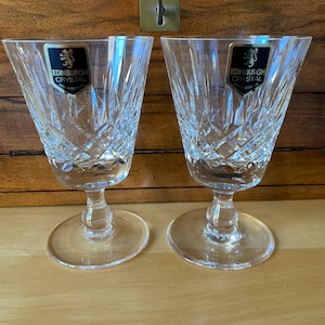 Pair Wine Glasses Edinburgh Crystal Unused 1960 Fabulous ( 4E)