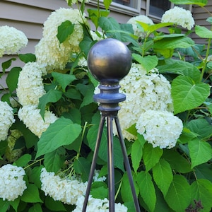 36, 47, 72&quot; Ball Garden Obelisk - Garden Tuteur