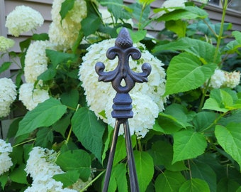 36, 47 or 72" Garden Obelisk - Garden Tuteur - Wise Oak Acorn