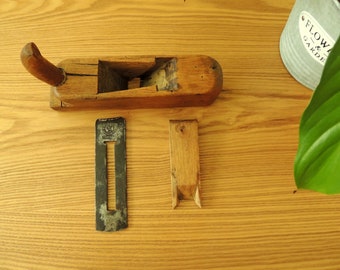 Antique Wood Plane, Carpenters Tool, Vintage Wooden Plane, Hand Plane, Carpentry Workshop Decor Decoration, Collectibles