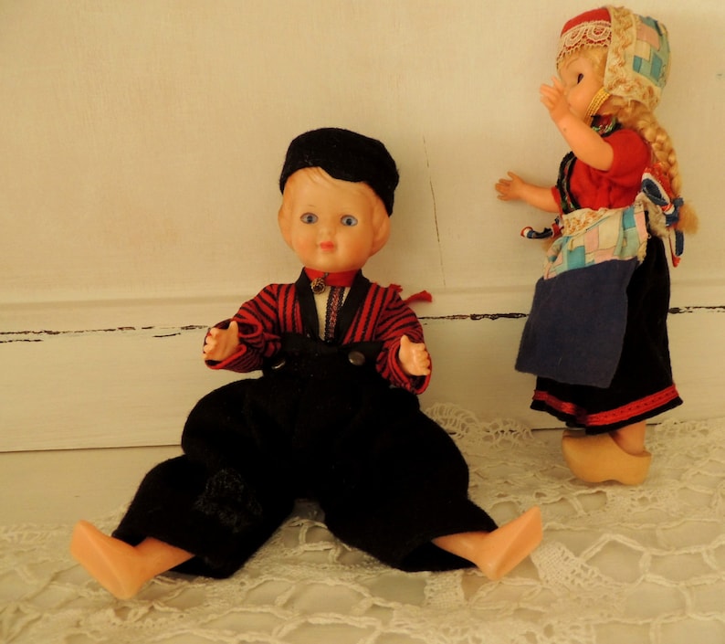 Vintage Dutch Folk 2 Dolls Girl and Boy Toy Lassie Boy Original