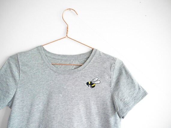 bee t shirt