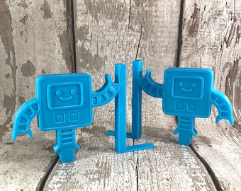 3D Printed Robot Bookends: Children's Book Storage