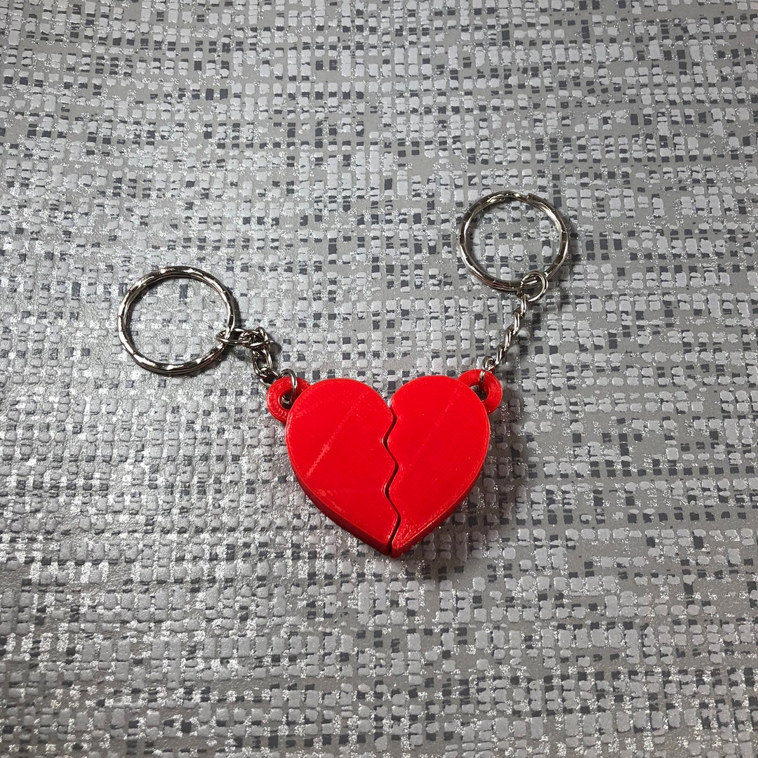 【032C】\"HARDCORE FRIENDSHIP\" KEYCHAIN RED HARDCORE FRIENDSHIP