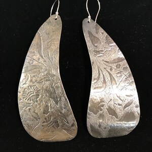 Handcrafted Sterling Silver Flower Earrings: Oxidized Vintage Style