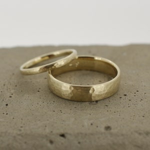 Wedding rings yellow gold 585, hammered Gold wedding rings rounded oval rounded narrow wide structure Hamburg Ina Stehle matt curved Ina Miret image 8
