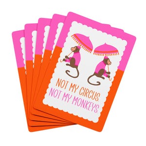 Grappige speelkaarten, game-avond, kaartspel, gastvrouwcadeau, housewarmingcadeau, pokerkaarten, Not My Circus, Not My Monkeys, cadeau gameliefhebber