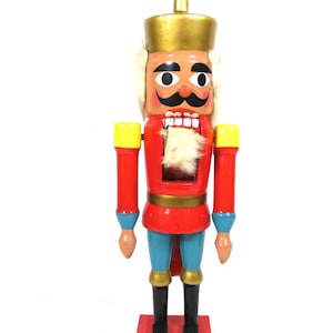Erzgebirge figure,  Beautiful big vintage handpainted wooden german nutcracker, kuhnert erzgebirge gardist nutcracker