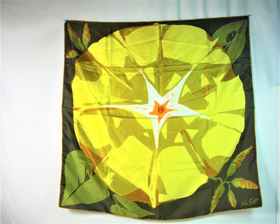Ken Scott scarf , beautiful silk designer scarf