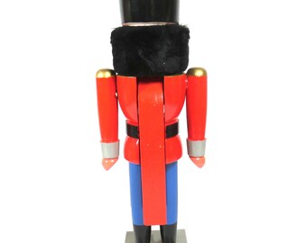 エルツ山地のフィギュア美しいヴィンテージの手描きの木製ドイツくるみ