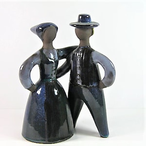 Jie Gantofta, Elsi Bourelius, Beautiful man and woman, couple,,swedish ceramic , scandinavian pottery, Jie Verkstad