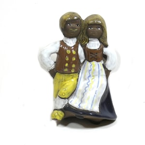 Vallis handmade Swedish ceramic, traditional dancing couple, Scandinavian pottery, Vallis keramik