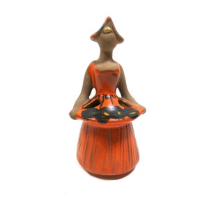 Ulla Skogh, Blumenmädchen Vase, schwedische Keramik, skandinavische Keramik, Jie Gantofta, Jie Verkstad
