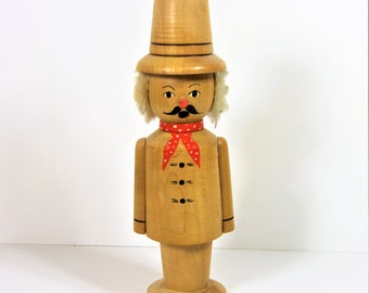 Erzgebirge figure, Incense smoker man, vintage rauchermannchen, German  incense burner Erzgebirge