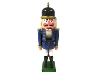 Erzgebirge figure beautiful vintage hand painted wooden German nutcracker,  erzgebirge soldier nutcracker. ore mountains