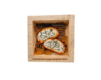 Chive bread - collage - mixed media - food collage - paper - wood - 15 x 15 cm