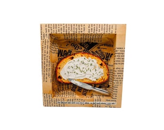 Chive bread - collage - mixed media - food collage - paper - wood - 15 x 15 cm