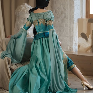 Italian blue renaissance dress with pantaloons and open skirt, Renaissance faire costume, Courtesan gown, Ren faire dress image 4
