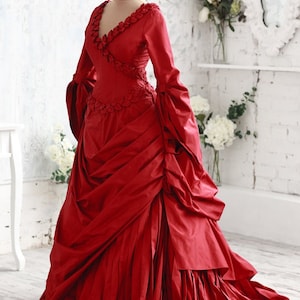 Red Victorian ballroom dress, Mina&#39;s dress, Dracula Bram Stoker, Vampire gown, Luxurious silk dress, Carnival costume