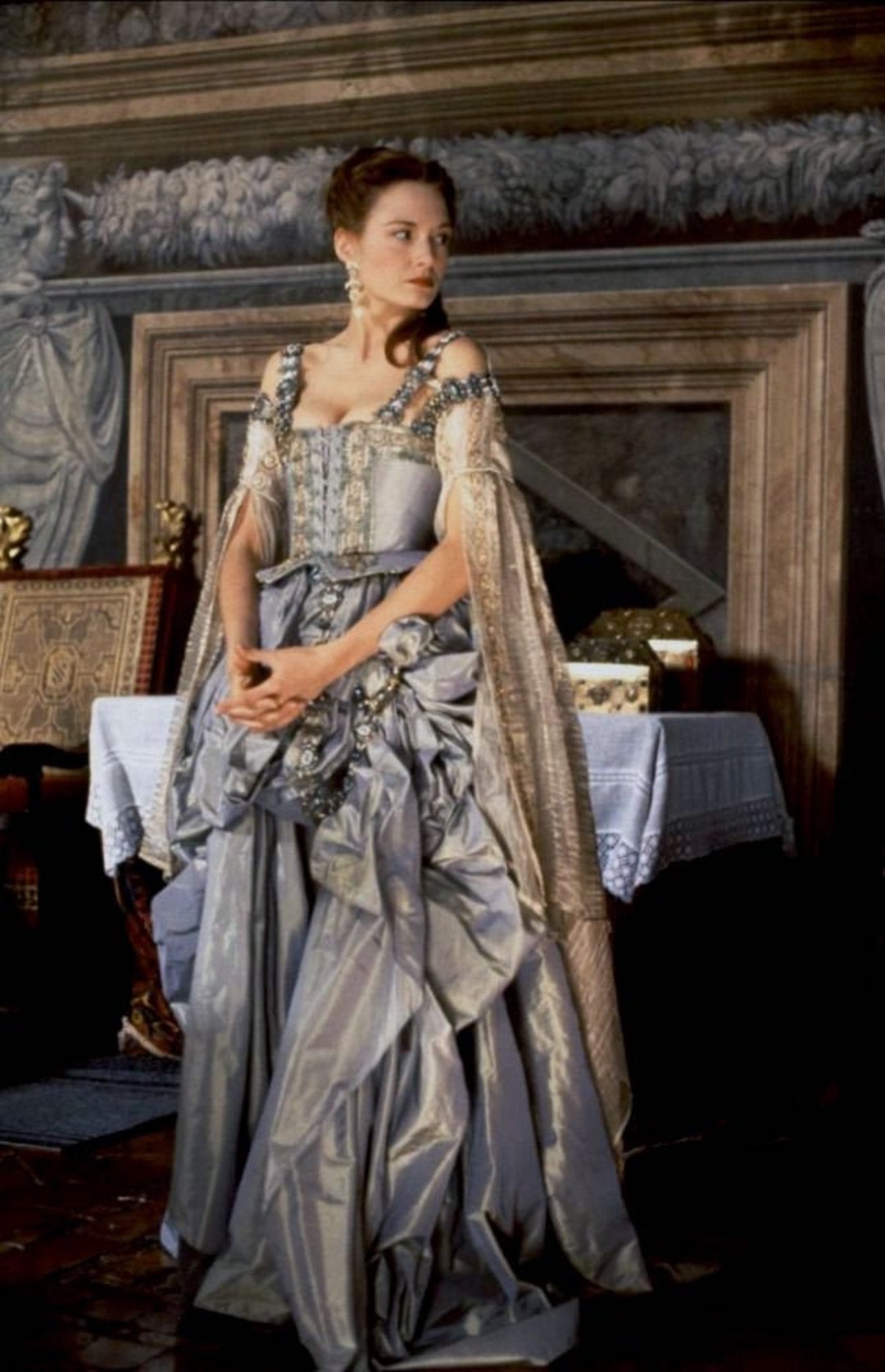 'Anna Karenina's' 1870s-1950s costume mash-up - Los Angeles Times