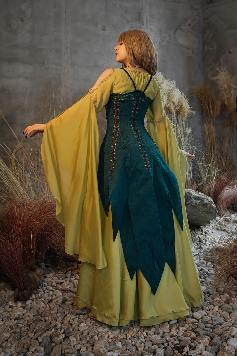 Green elvish fantasy dress, cottagecore cotton dress, Fairy costume, underbust jacquard corset, LARP costume, Made to order image 3