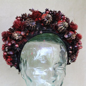 Floral witch headdress, Pagan headpiece, Flower crown, LARP fantasy costume, Gothic headdress, Flower wreath headband image 5