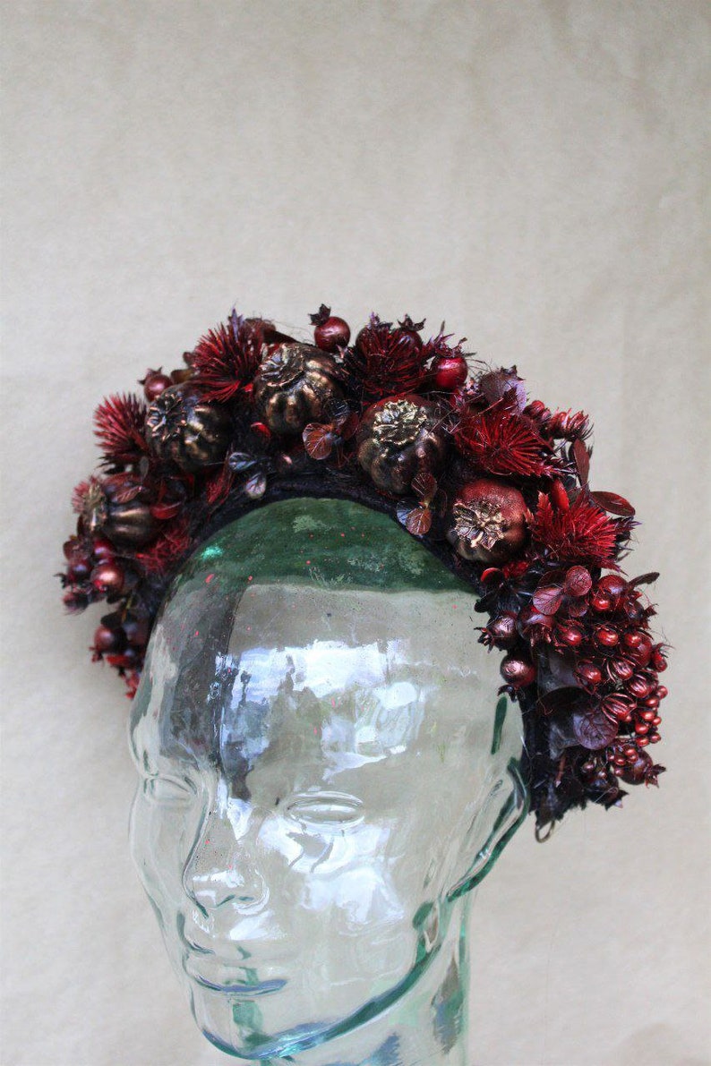 Floral witch headdress, Pagan headpiece, Flower crown, LARP fantasy costume, Gothic headdress, Flower wreath headband image 3