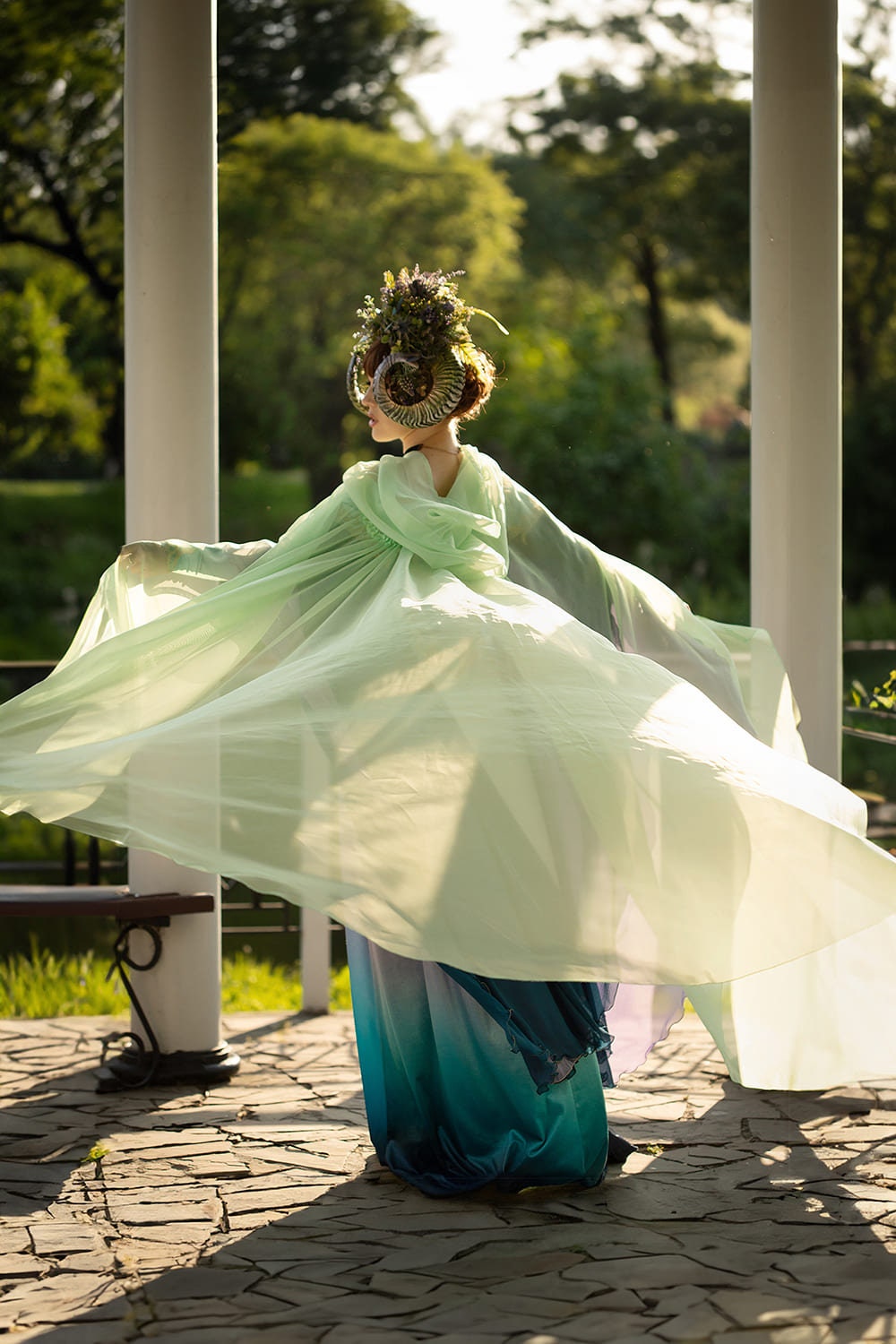 Light Green Tulle Cape, Sheer Hooded Cloak, Mint Wicca Cloak Light Green Tulle Cape, Sheer Hooded Cloak, Mint Wicca Cloak