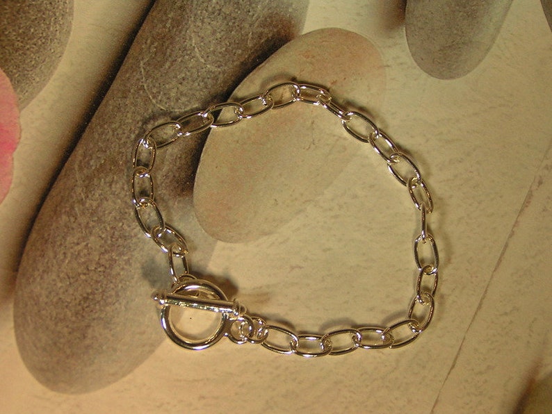1 chain bracelet for attaching charms